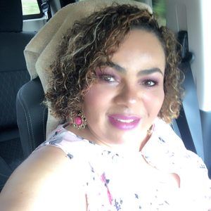 Meet your Posher, Janeth